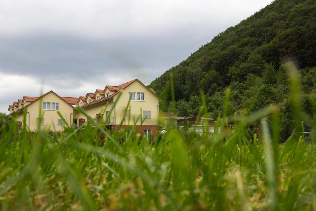 Hotel Restaurant Talblick Bad Ditzenbach Eksteriør billede
