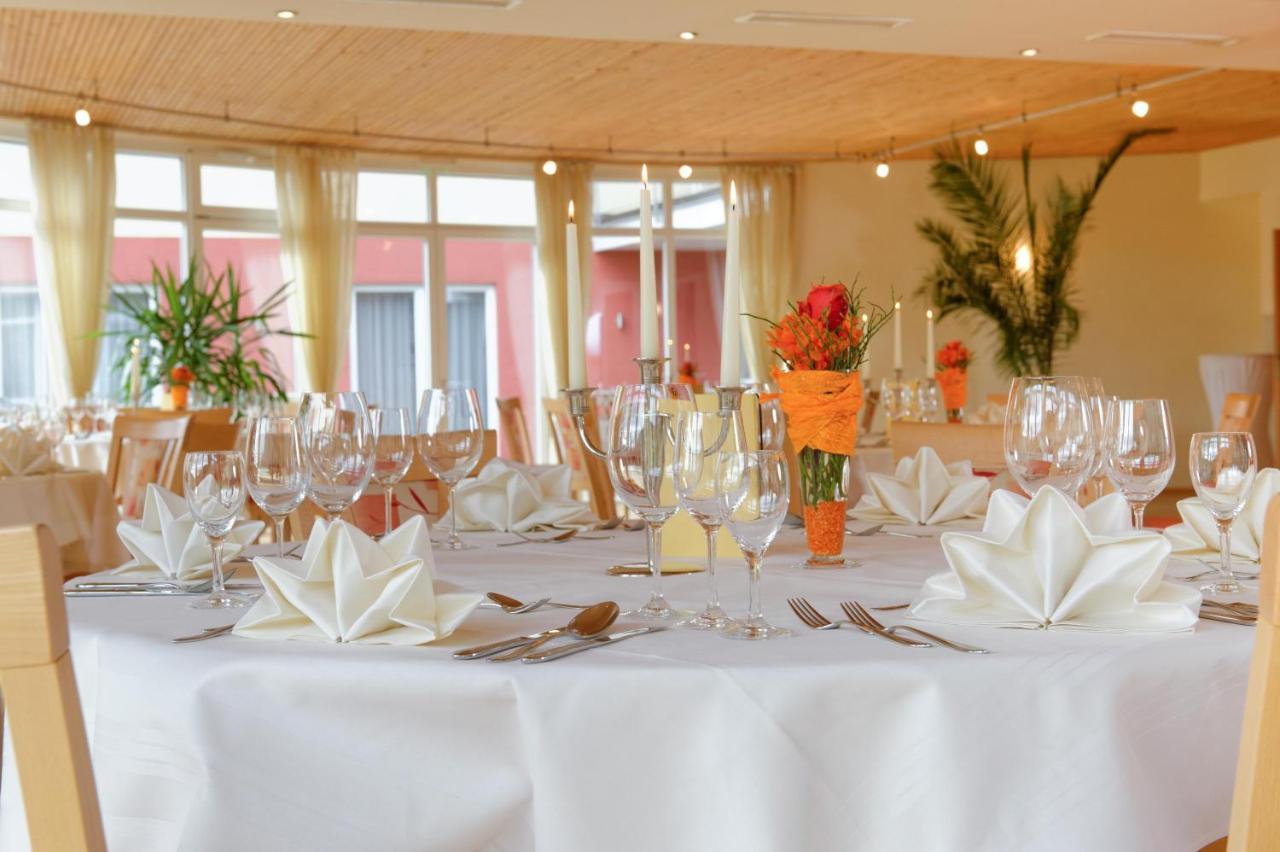 Hotel Restaurant Talblick Bad Ditzenbach Eksteriør billede